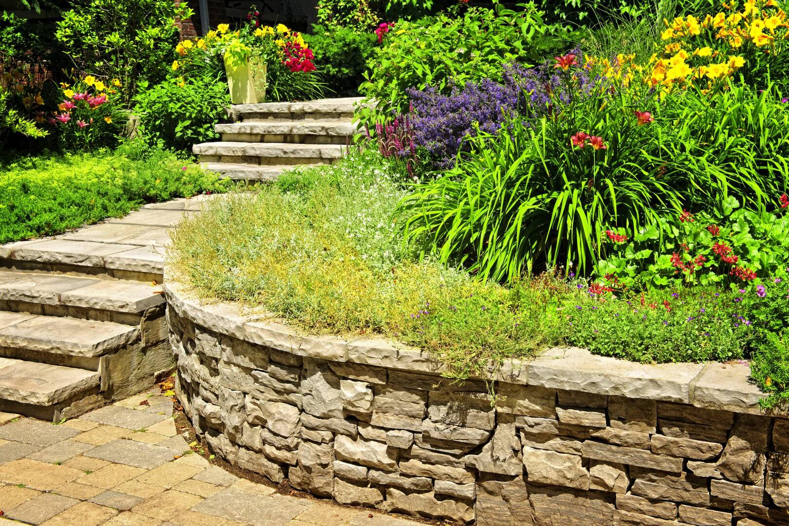 OBRY Brick and Landscape