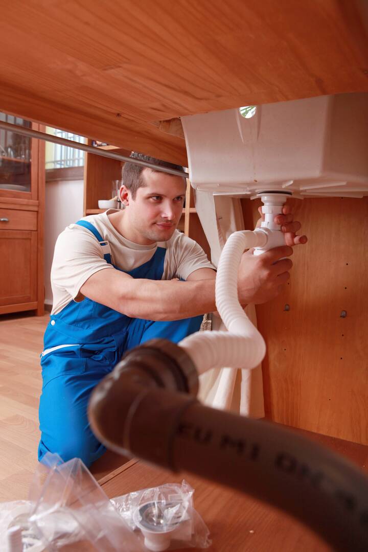 R Acres Plumbing Co LLC